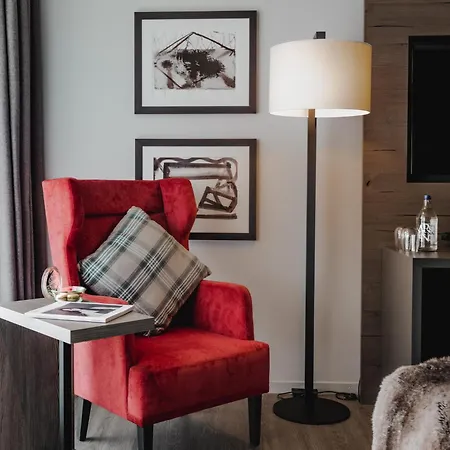 Ameron Swiss Mountain Hotel 4*
